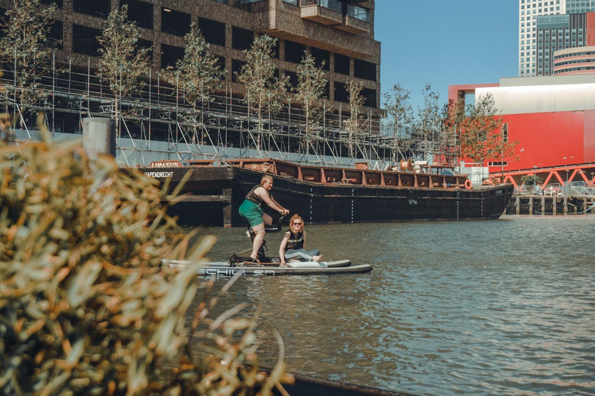 Вілла Wikkelboats At Floating Rotterdam Rijnhaven Екстер'єр фото